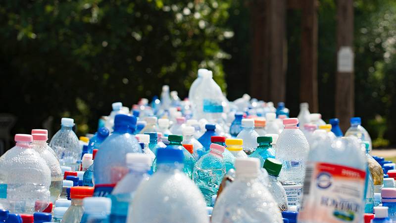 Rekomendasi Bank Sampah dan Tempat Donasi Barang-Barang Bekas Layak Pakai