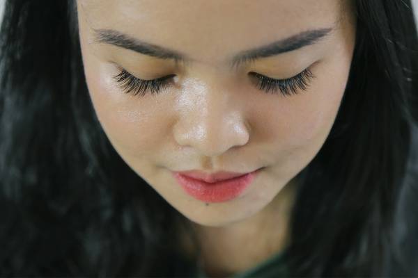 5 Tempat Eyelash Extension yang Tahan Lama