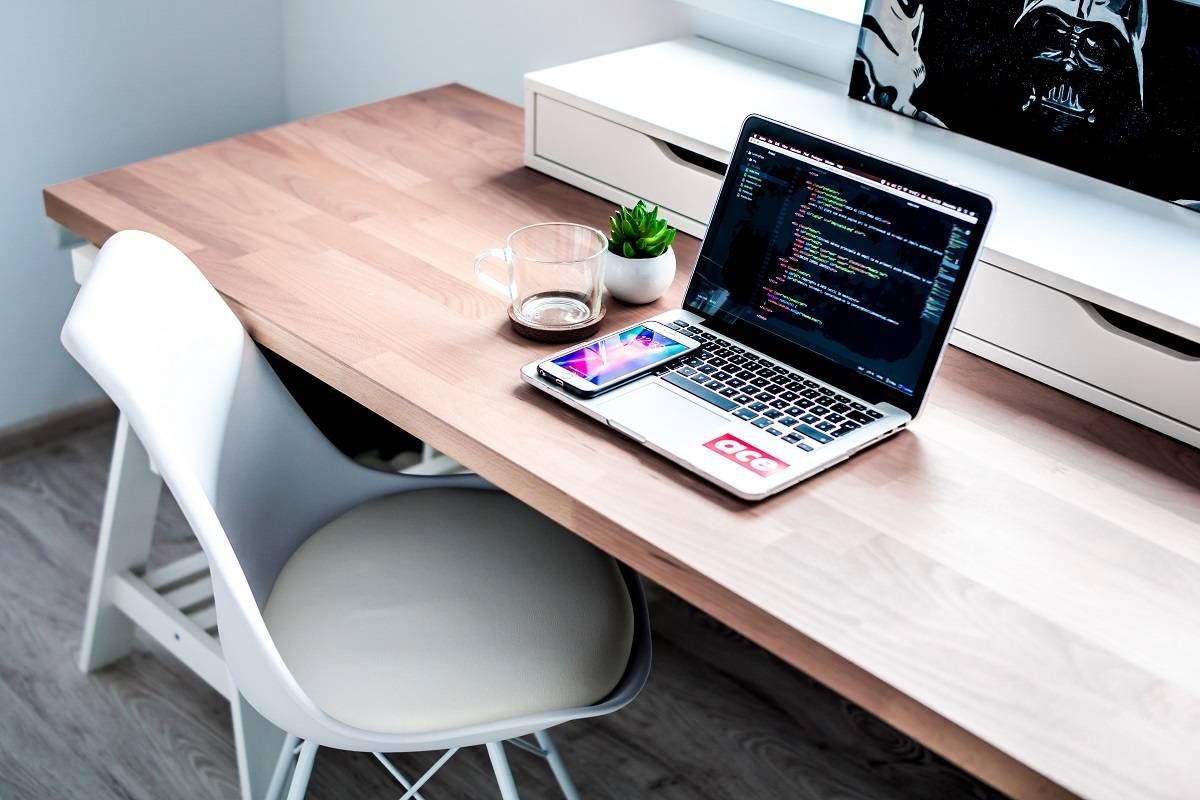 Happiness Hacks While at Office