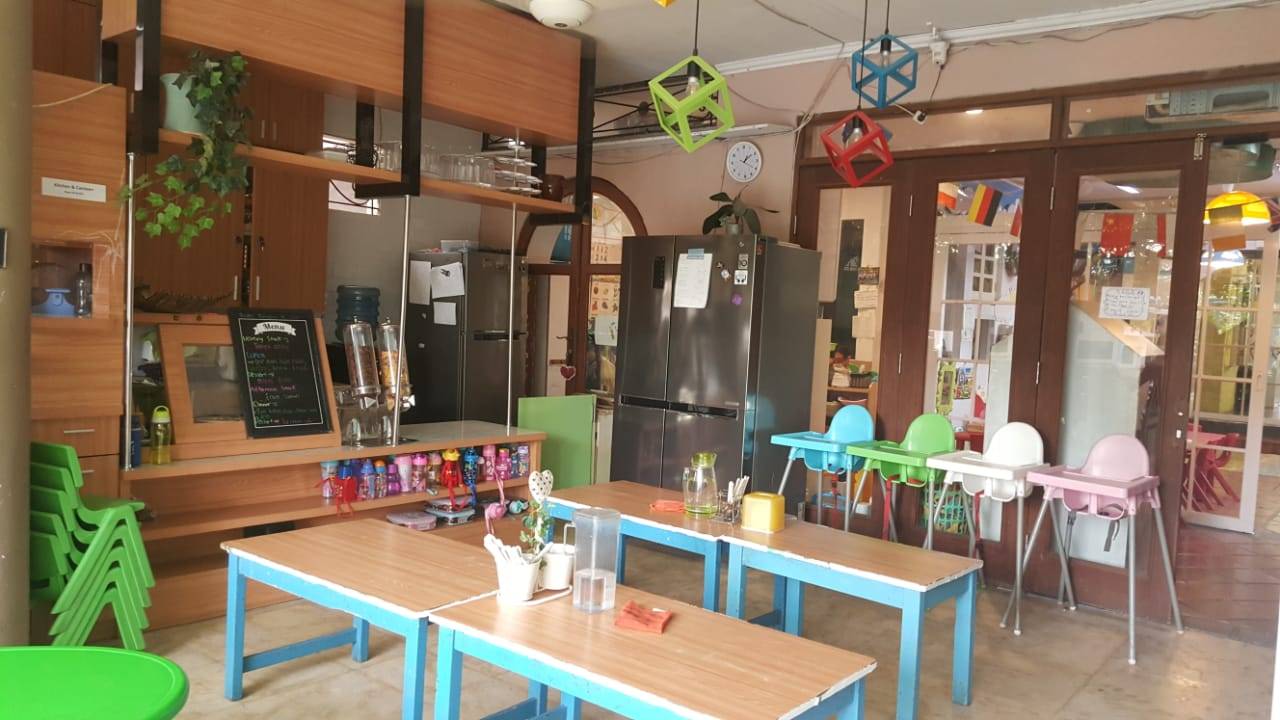 Flying Star Daycare, Menitipkan Anak Hingga 12 Jam