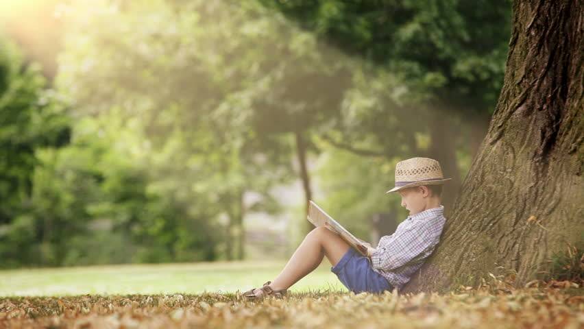 Sunscreen Itu Wajib Hukumnya buat Anak Laki-Laki dan Perempuan