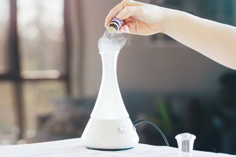 5 Essential Oil untuk Mengurangi Berbagai Masalah Kesehatan