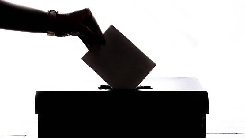 5 Hal yang Ingin Saya Ajarkan Tentang Politik pada Anak