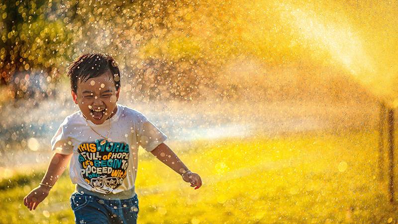 Begini Cara Dukung Eksplorasi Anak Aktif yang Tak Bisa Diam