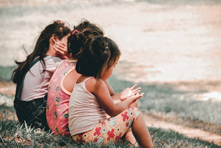 Punya Feeling “Ada Sesuatu” dengan Tumbuh Kembang Anak? Jangan Diabaikan!