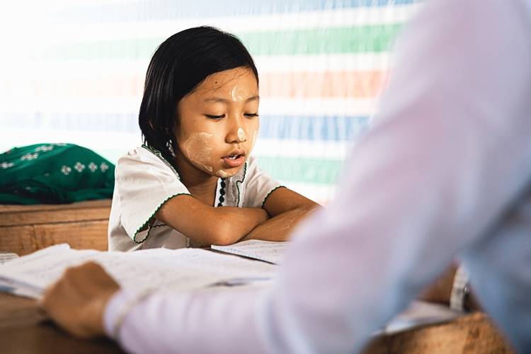 3 Kesalahan Orang Tua yang Memiliki Anak SD