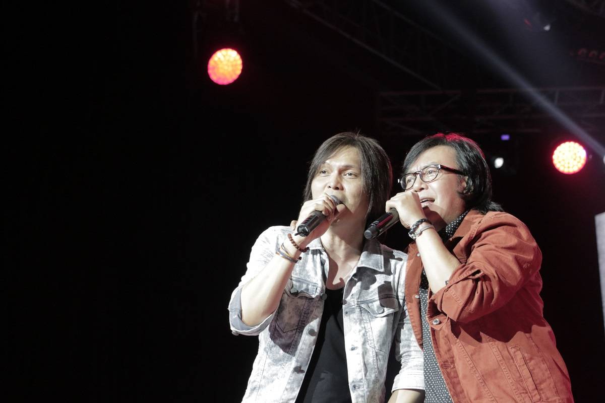 Nostalgia Bareng Dewa 19 di Tamagochill Festival