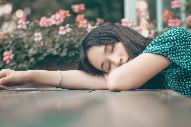 6 Rekomendasi Sleeping Mask Anti Aging Mulai dari Rp 100 Ribuan