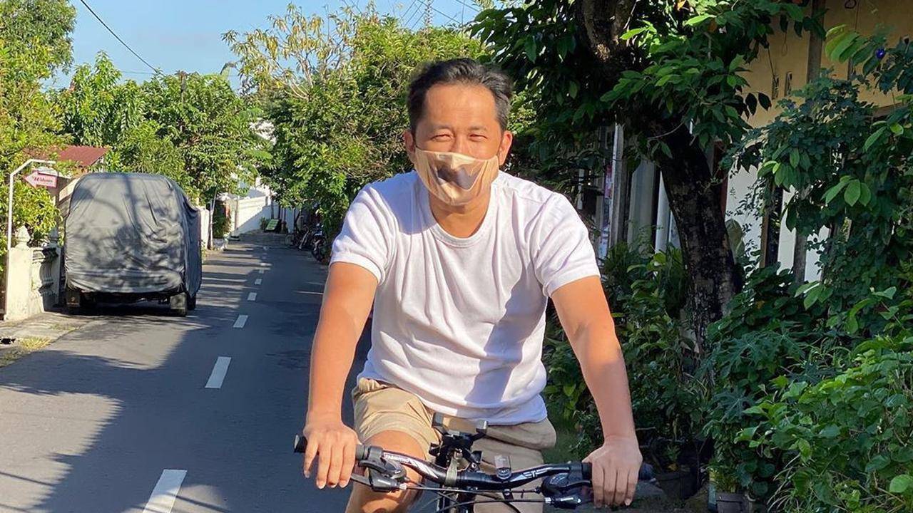 Ini Bahaya Saraf Terjepit dan Tulang Bergeser Seperti Dialami oleh Hanung Bramantyo