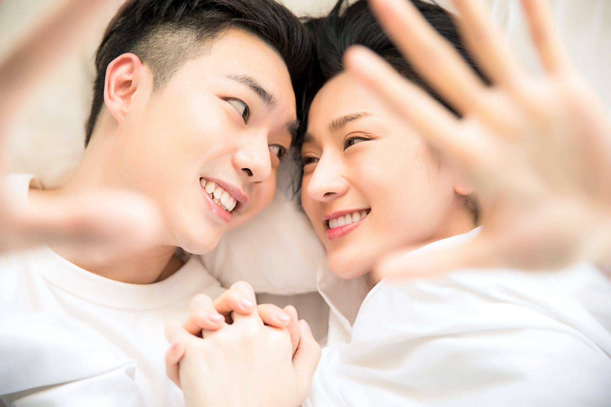 16 Ide Nakal Untuk Permainan Peran di Kamar Tidur