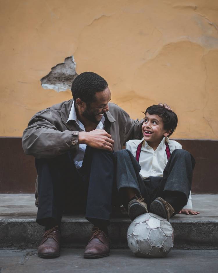 Bagaimana Agar Anak Memiliki Kemampuan Komunikasi yang Baik? Coba 5 Tips Ini!