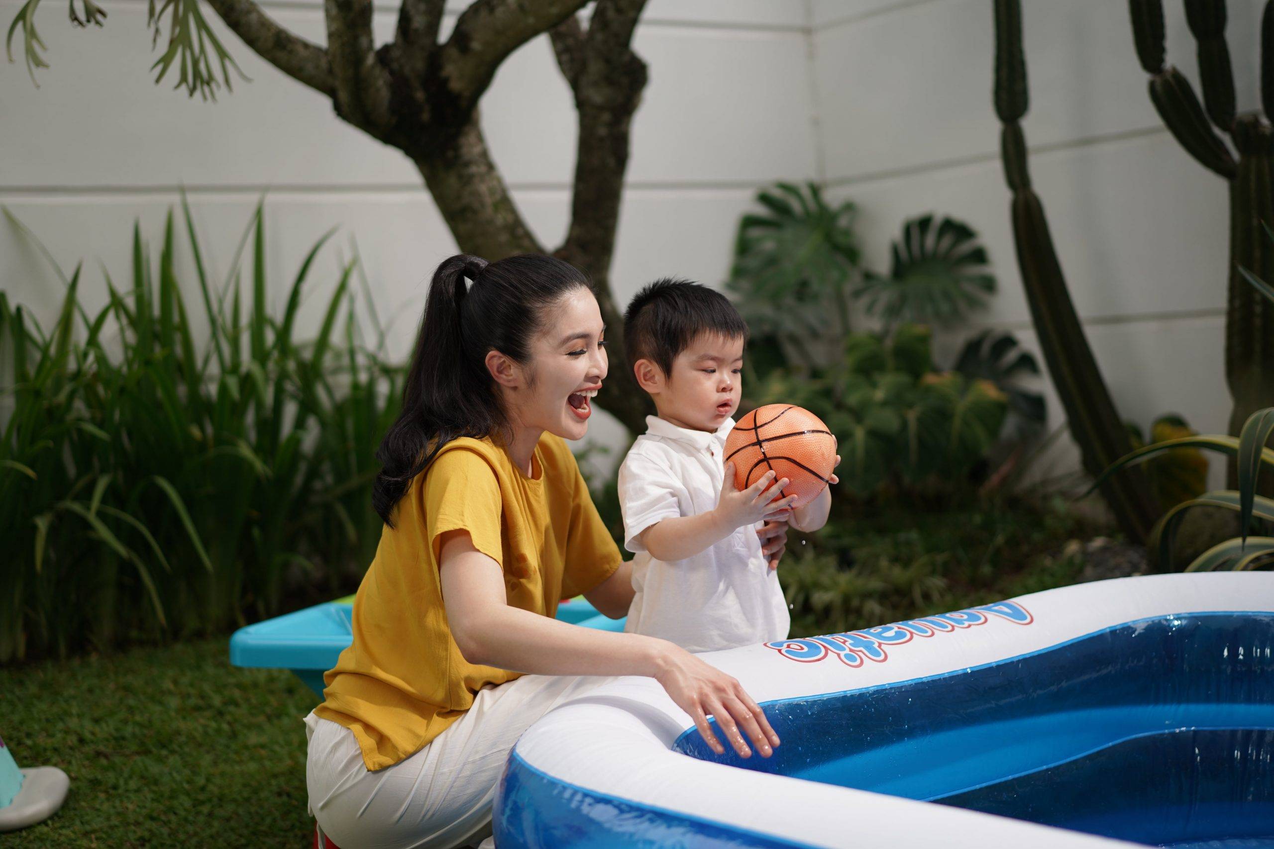 Baru di Minggu Ini: Beasiswa Pendidikan dari Nestlé MILO hingga Sun Protection Anak dari Momami