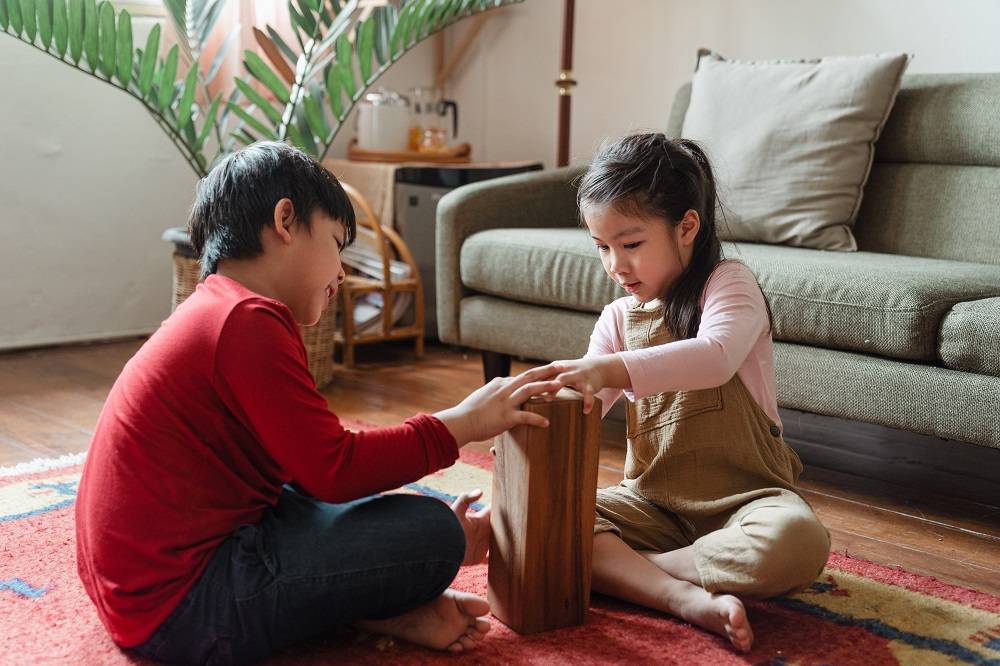 Menurut Pakar, Ini Cara Terbaik Ajarkan Anak Tentang Kesetaraan Gender