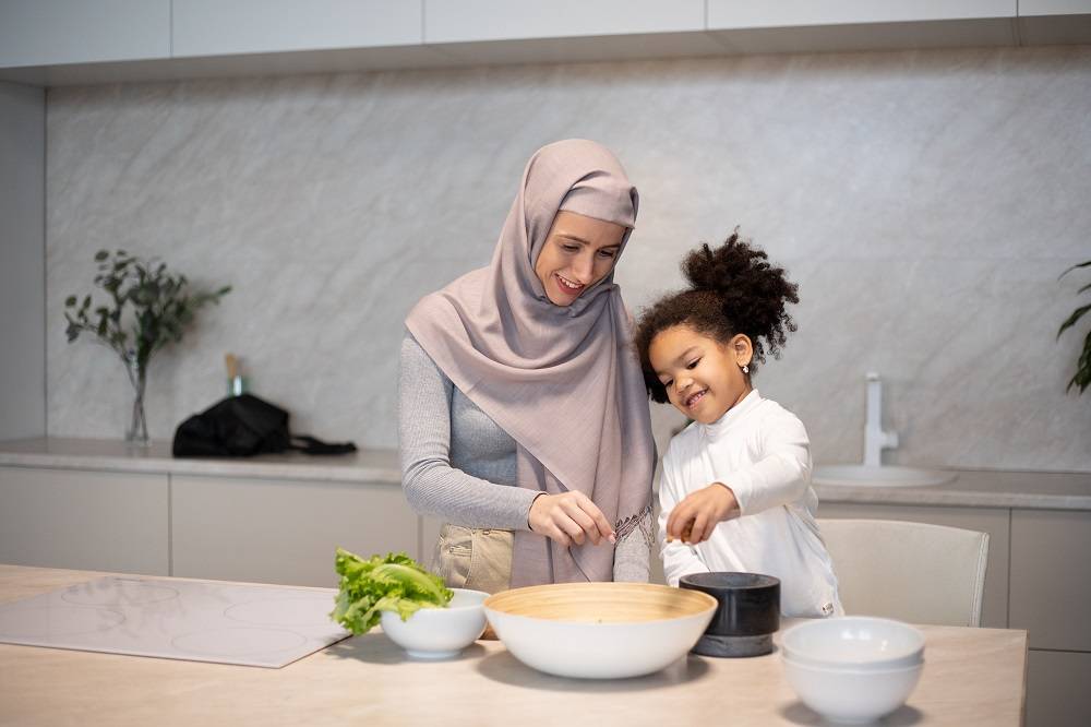 7 Tanda Anak Sudah Siap Puasa Ramadan