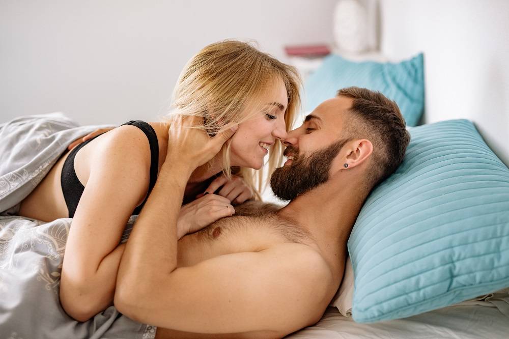 7 Tips Dapatkan Kenikmatan Seksual yang Lebih Maksimal untuk Perempuan