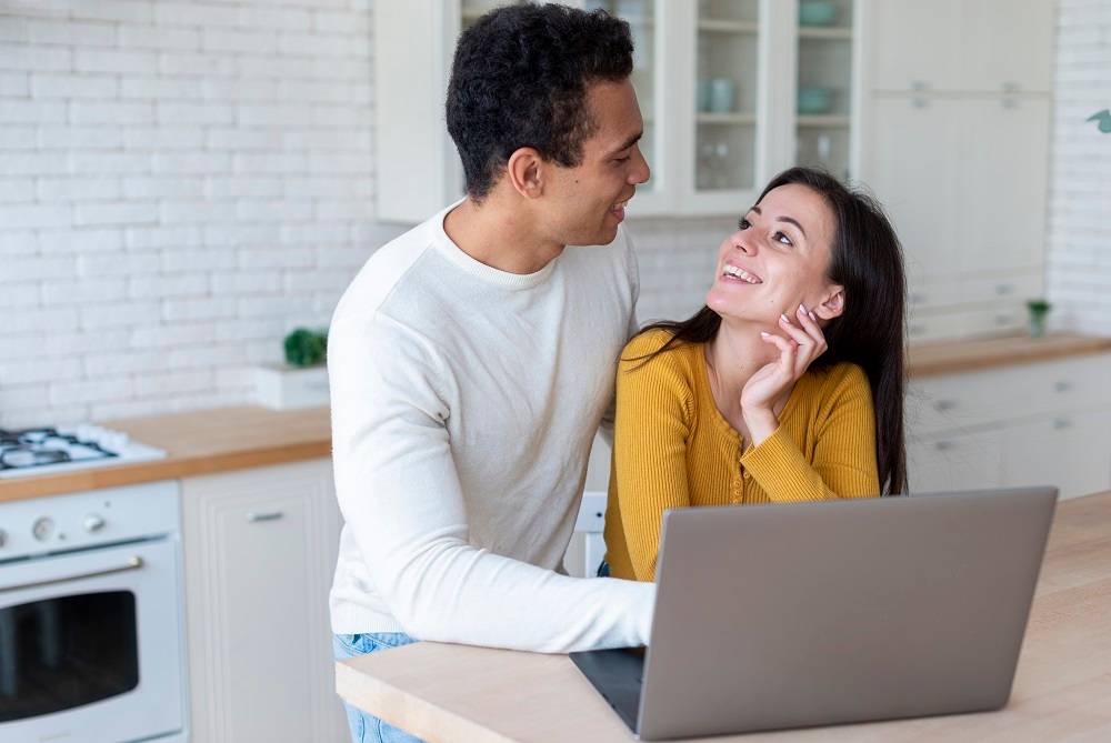 Bikin Mesra, Ini 15 Cara Menikmati Quality Time Bersama Pasangan