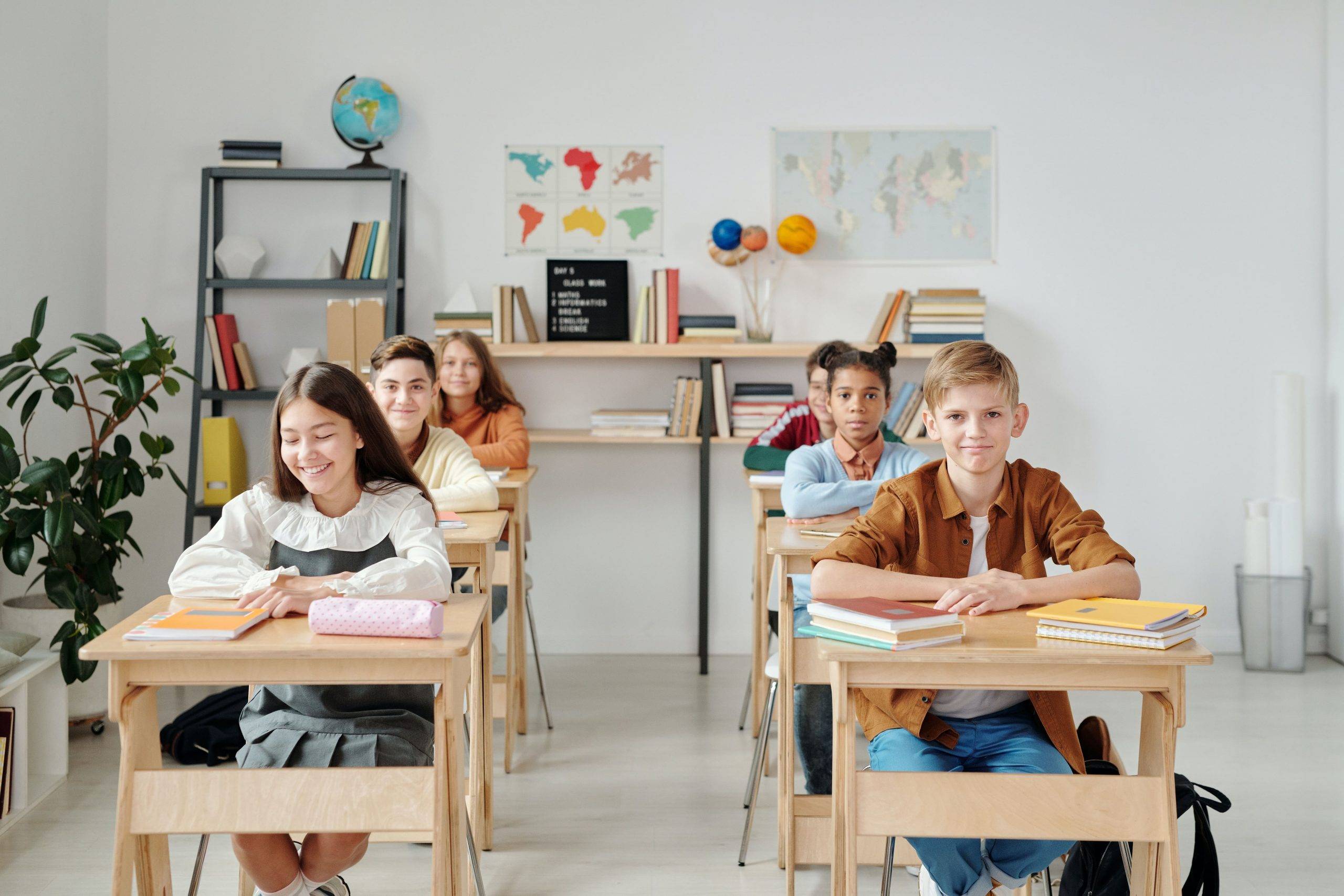 Terpopuler: Mulai Alasan Anak Sekolah Negeri hingga Peran Wajib Ayah