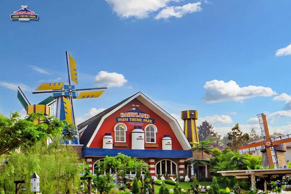 Rekomendasi Tempat Wisata di Puncak Paling Hits untuk Keluarga