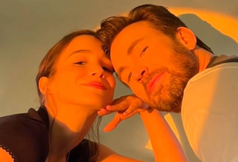 Fakta Alba Baptista, Istri Chris Evans yang Usianya Lebih Muda 16 Tahun
