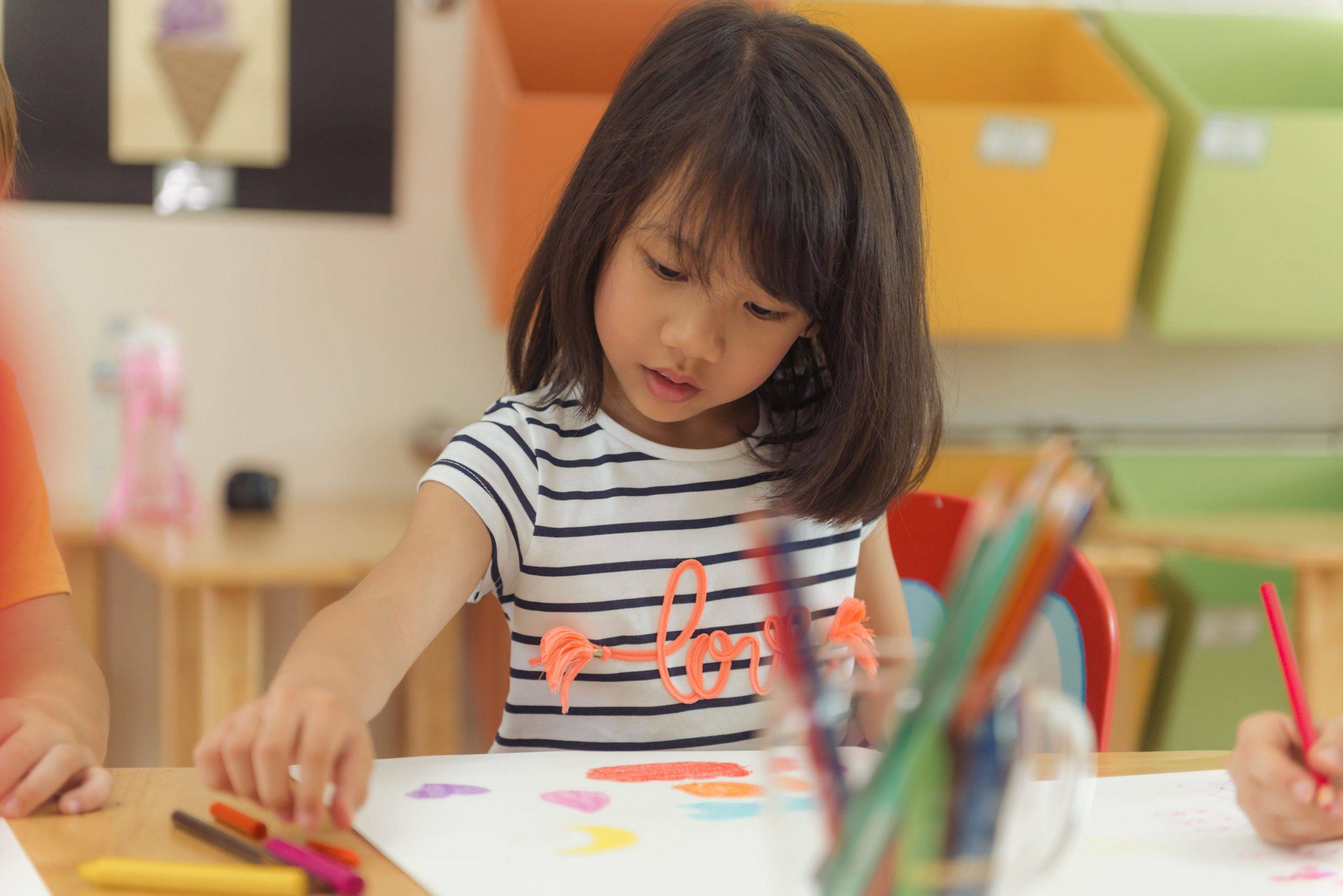 Mengenal Kurikulum Montessori serta Kelebihan dan Kekurangannya