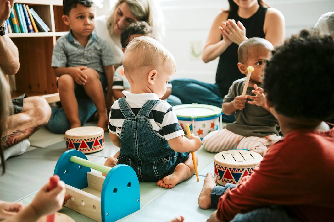 Bayi Sekolah, Ya atau Tidak? Berikut Pendapat Para Pakar