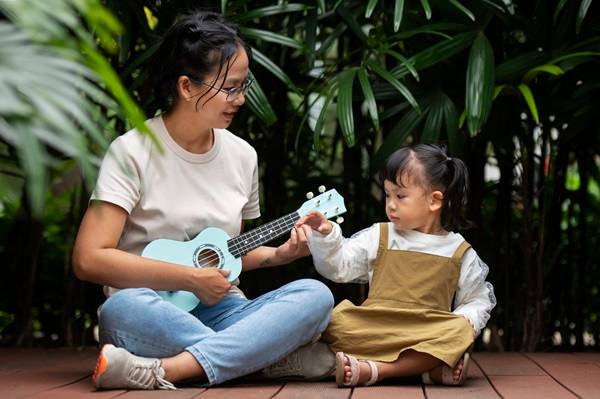 Stimulasi Otak Sejak Dini, Ini 7 Cara Menumbuhkan Rasa Ingin Tahu Anak