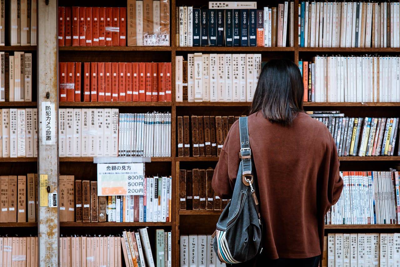 Masih Libur Sekolah, Ini 8 Toko Buku untuk Mengajak Anak Membaca