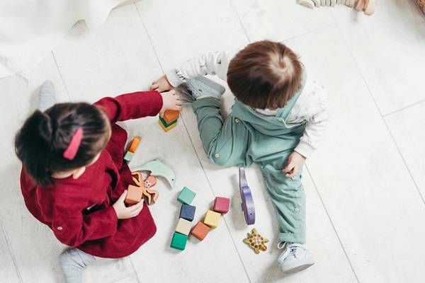 11 Rekomendasi Pop Up Class Terbaik, Bantu Stimulasi Otak dan Motorik Anak