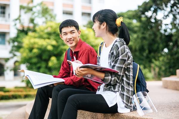 6 Universitas Swasta dengan Jurusan Hukum Terbaik di Indonesia, Bisa Jadi Pilihan Utama!