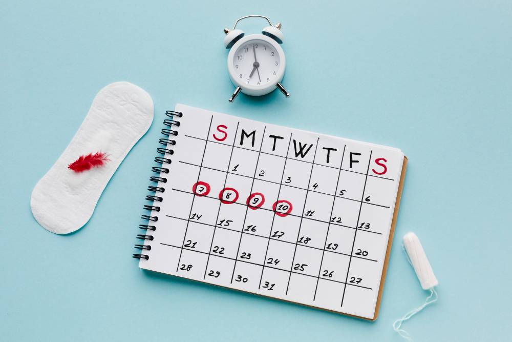 Wajib Dicatat! Ortu Perlu Lakukan Hal Ini Saat Anak Menstruasi (Para Ayah Juga Harus Tahu)!