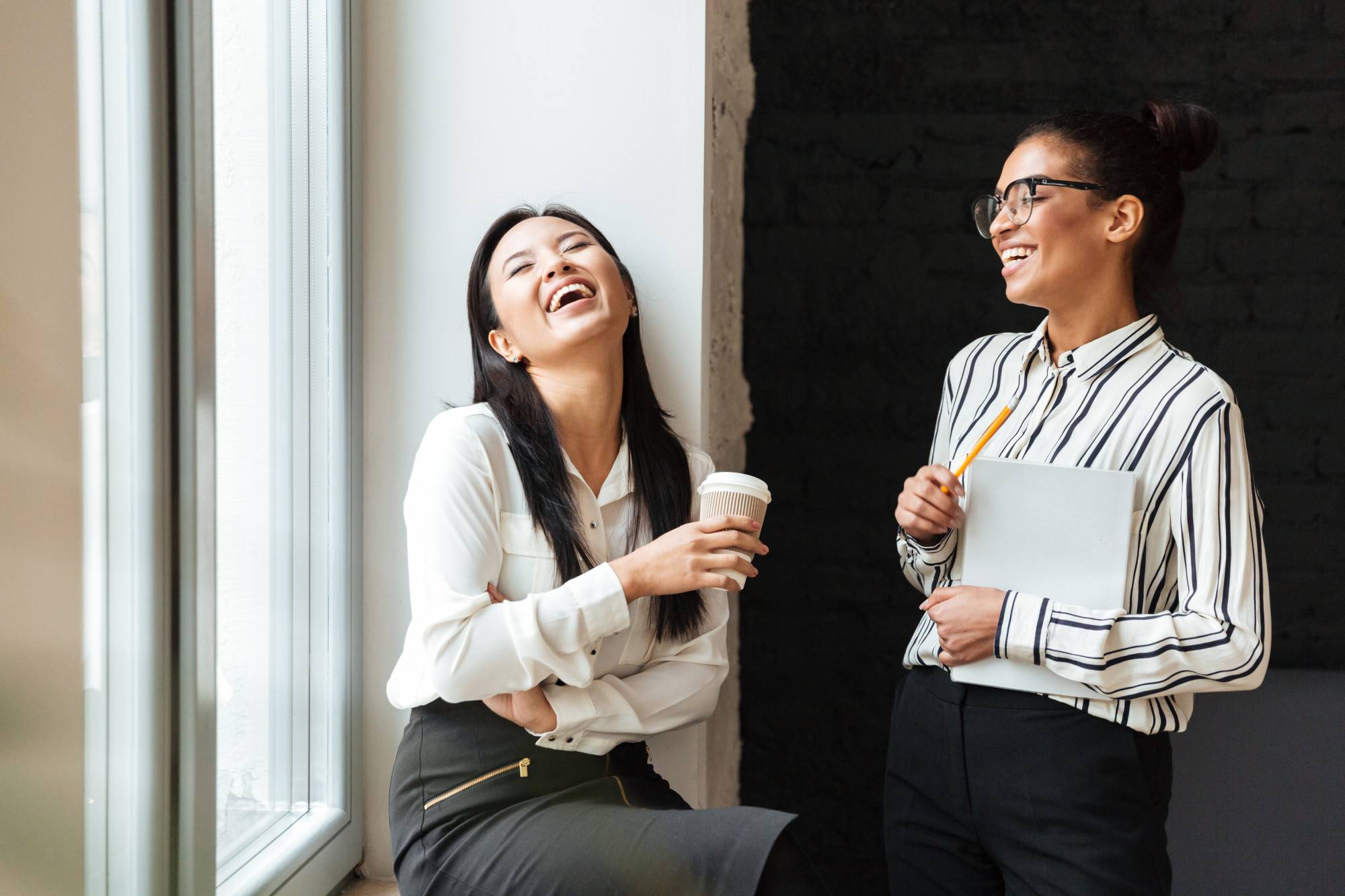 Hari Pertama Kerja, Ini 5 Tips Mengatasi Canggung dengan Teman Kerja