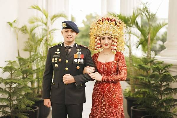 10 Fakta di Balik Pernikahan Febby Rastanty dan Drajad Djumantara, Pakai Dua Adat Berbeda!