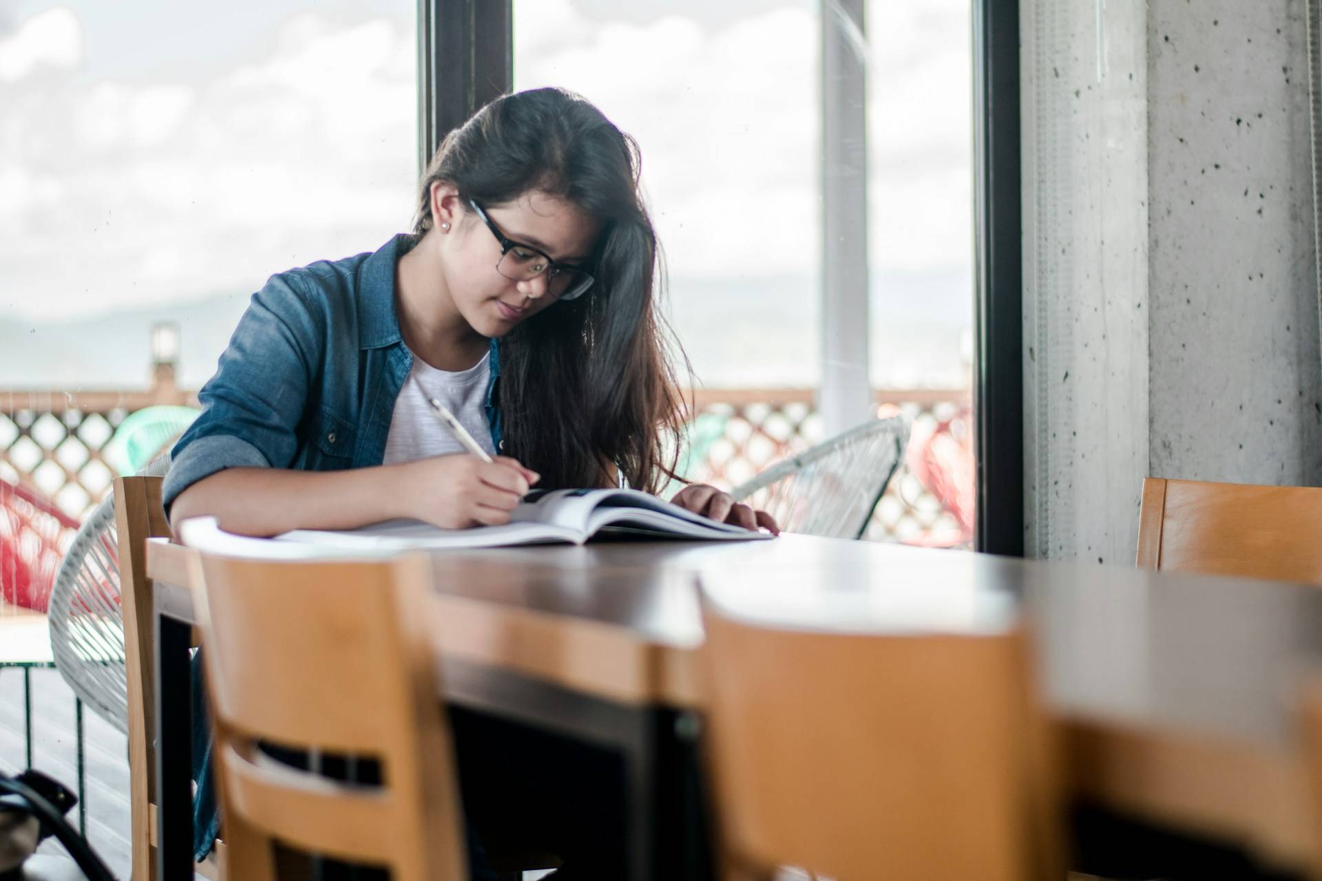 50 Link Soal Kelas 11, Lengkap Semua Mata Pelajaran!
