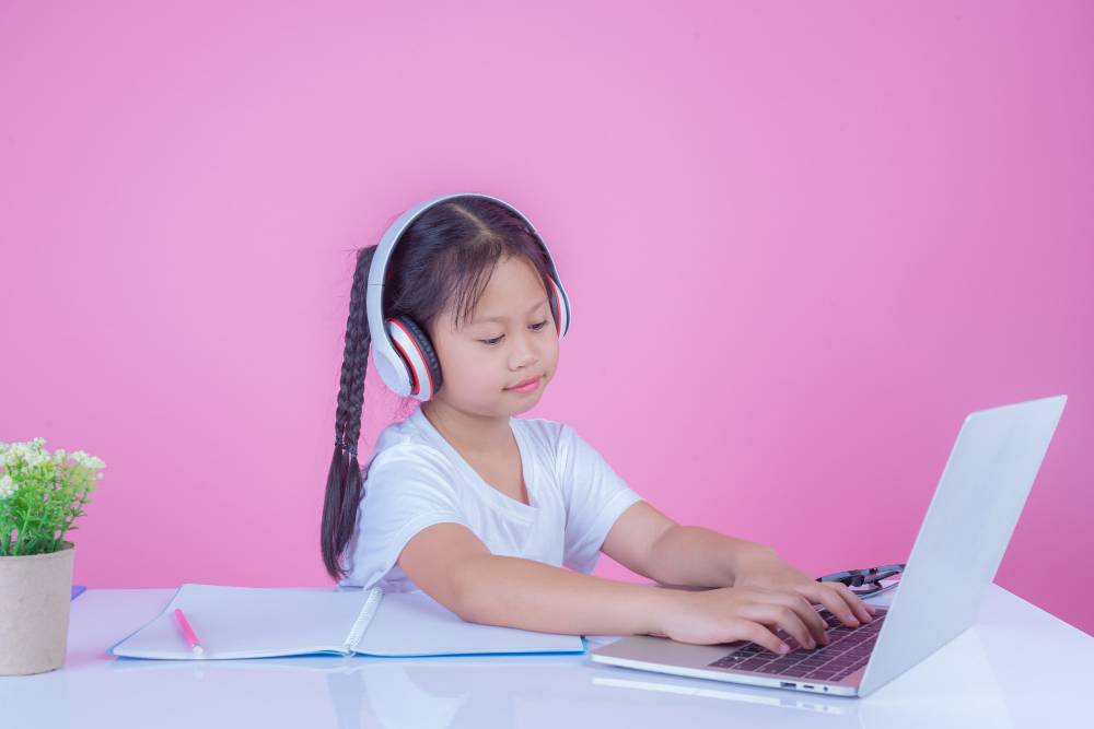 6 Rekomendasi Laptop untuk Anak SD, Harga Mulai 2 Jutaan