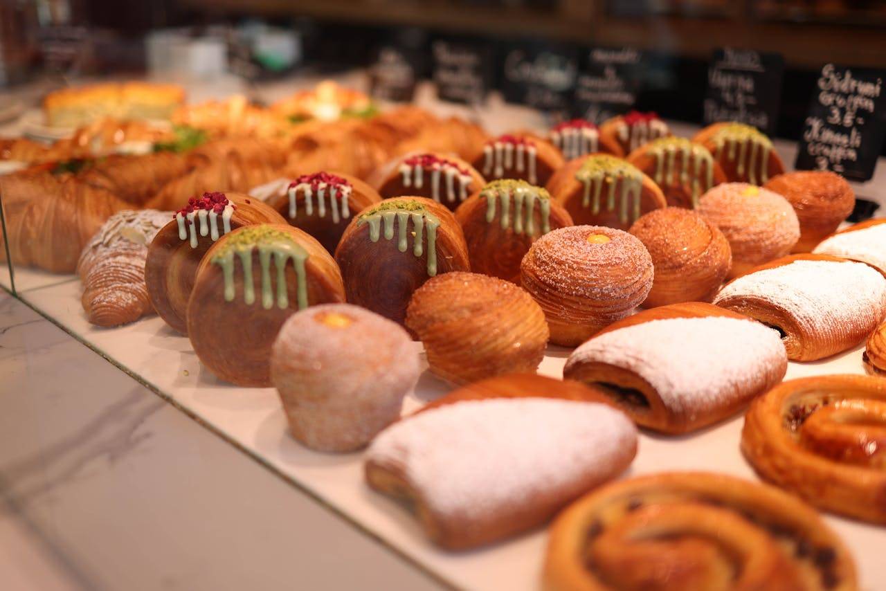 7 Toko Pastry dan Bakery Enak, Cocok untuk Hangout Keluarga