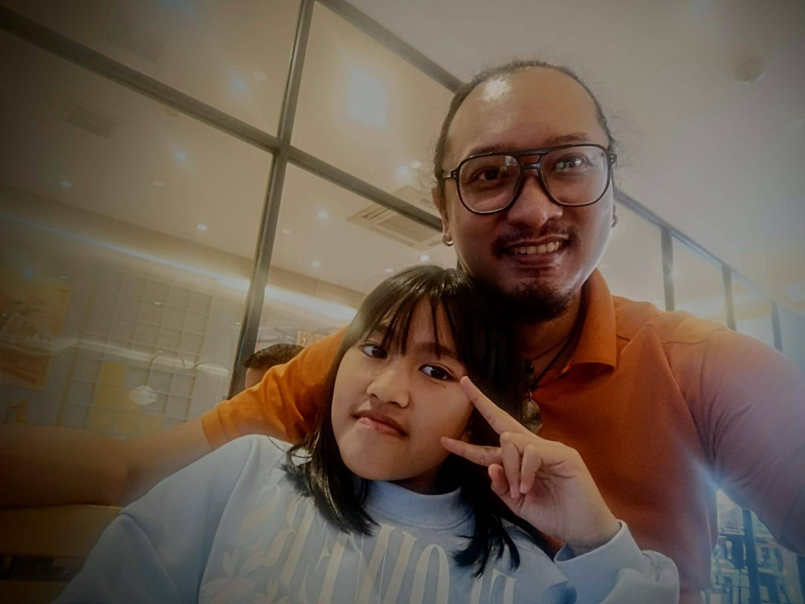 Tantangan Menjadi Ayah Tunggal: Cerita dan Pengakuan Para Ayah