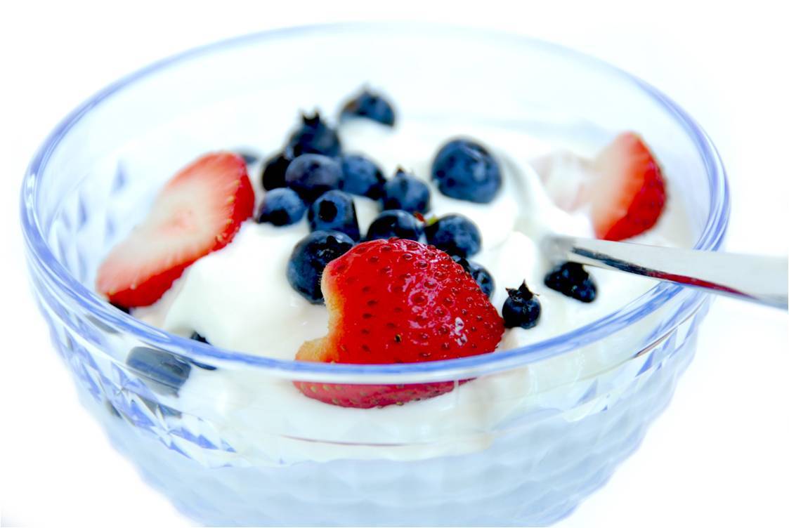 Clean Eating; 5 Alasan Anda Harus Mencoba Greek Yogurt