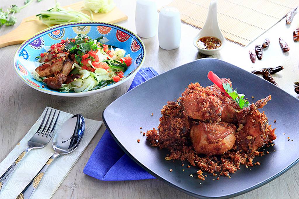 Ayam Goreng Korea & Thai Chicken Salad