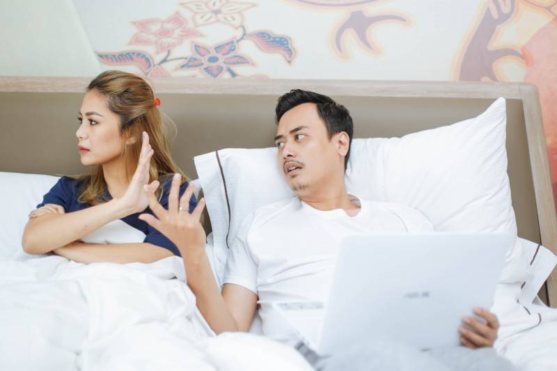 Suami, Jangan Katakan 10 Kalimat Ini ke Istri Kalau Mau Hubungan Makin Mesra