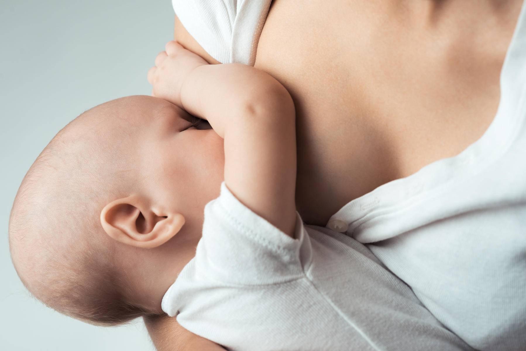 Efek ASI Pada Pola BAB Bayi