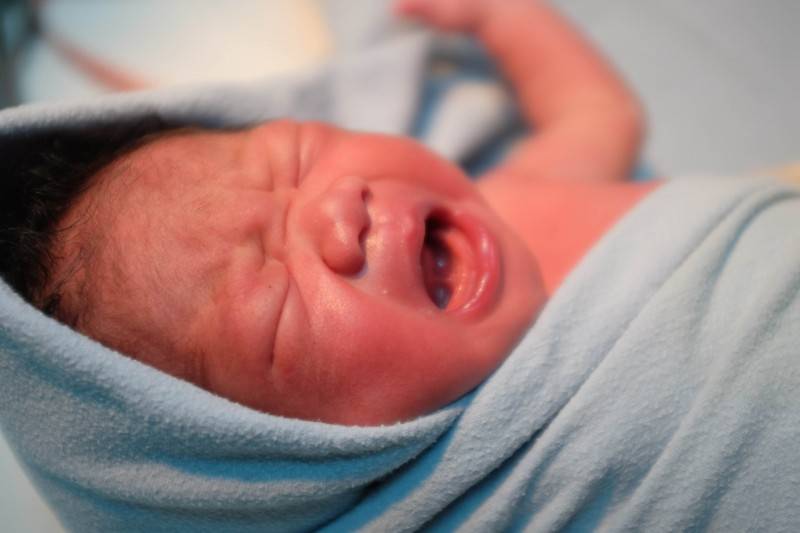 5 Alasan Kenapa Penting Memandikan Bayi dengan Air Hangat