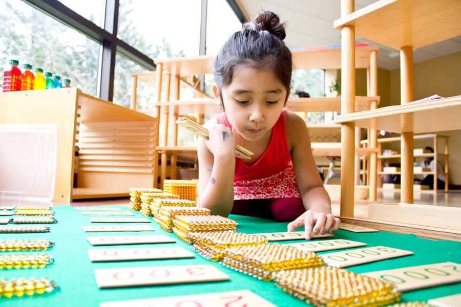 Anak Sekolah Montessori, Jangan Sekadar Ikut Tren!