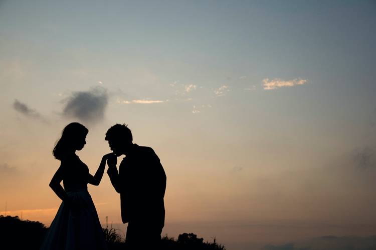 6 Kebiasaan Sepele Pemicu Rusaknya Hubungan Suami Istri