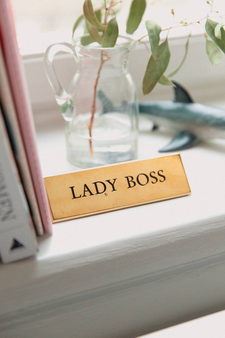 16 Kebiasaan Lady Boss yang Layak Dicontoh