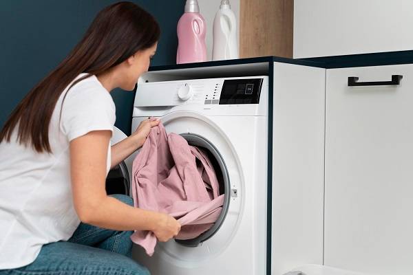 Simbol Laundry Pada Pakaian dan Penjelasannya yang Harus Diketahui