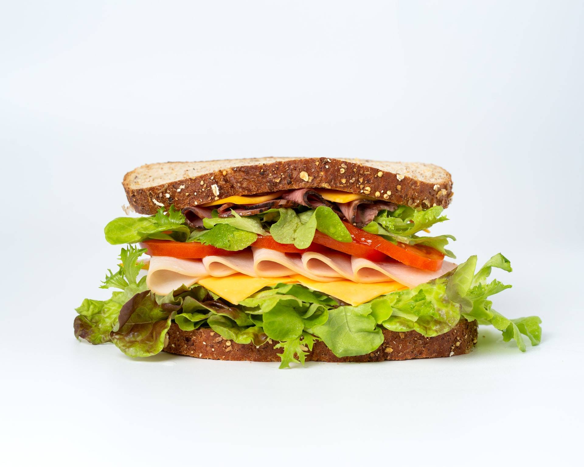Generasi Sandwich, Siapkan 4 Biaya Ini Untuk Orangtua