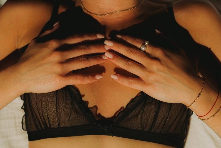 Ini 10 Posisi Seks yang Paling Dibenci Oleh Perempuan!