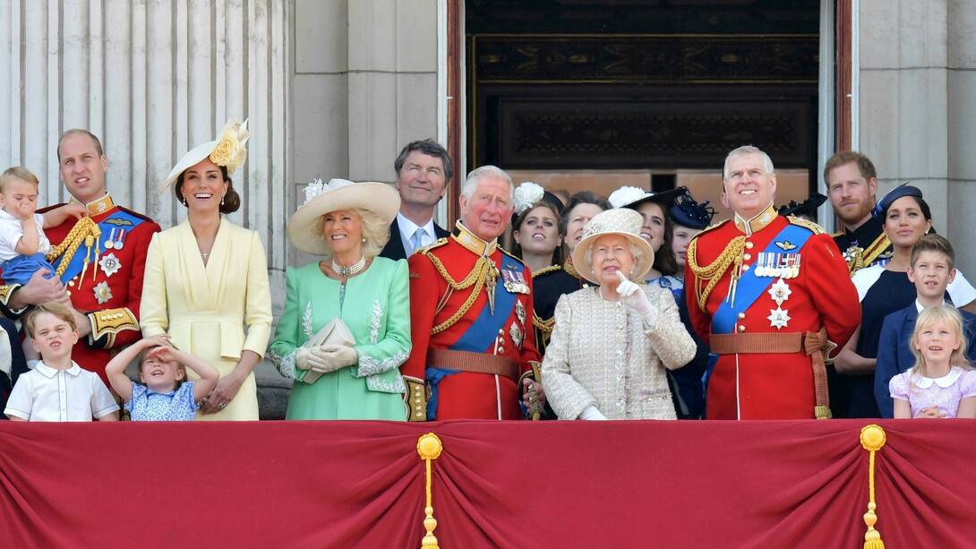Perbedaan Pola Pengasuhan Keluarga Kerajaan Inggris