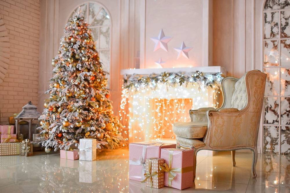Dekorasi Pohon Natal Cantik di Hotel dan Mall yang Wajib Dikunjungi