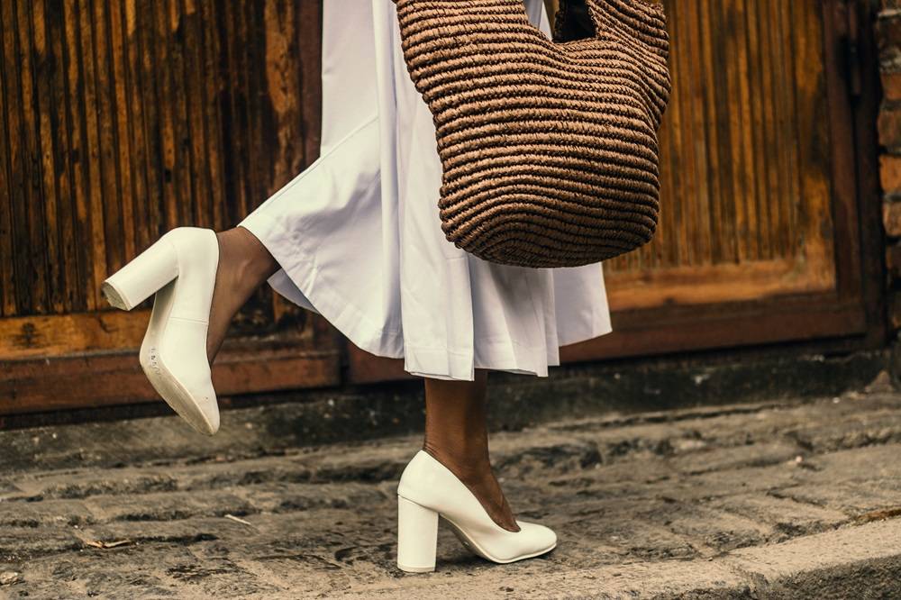 8 Rekomendasi Sepatu Kerja Wanita dari Brand Lokal, Nyaman untuk ke Kantor